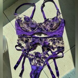 Honey Birdette Whitney purple floral bra thong garter 32D XXS